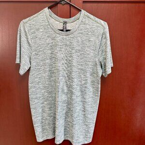 Lululemon Men’s Performance Shirt Size Small